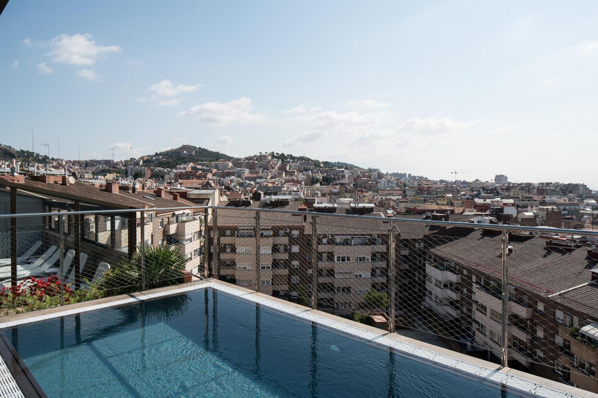 Catalonia Park Putxet Hotel Barcelona Exterior photo